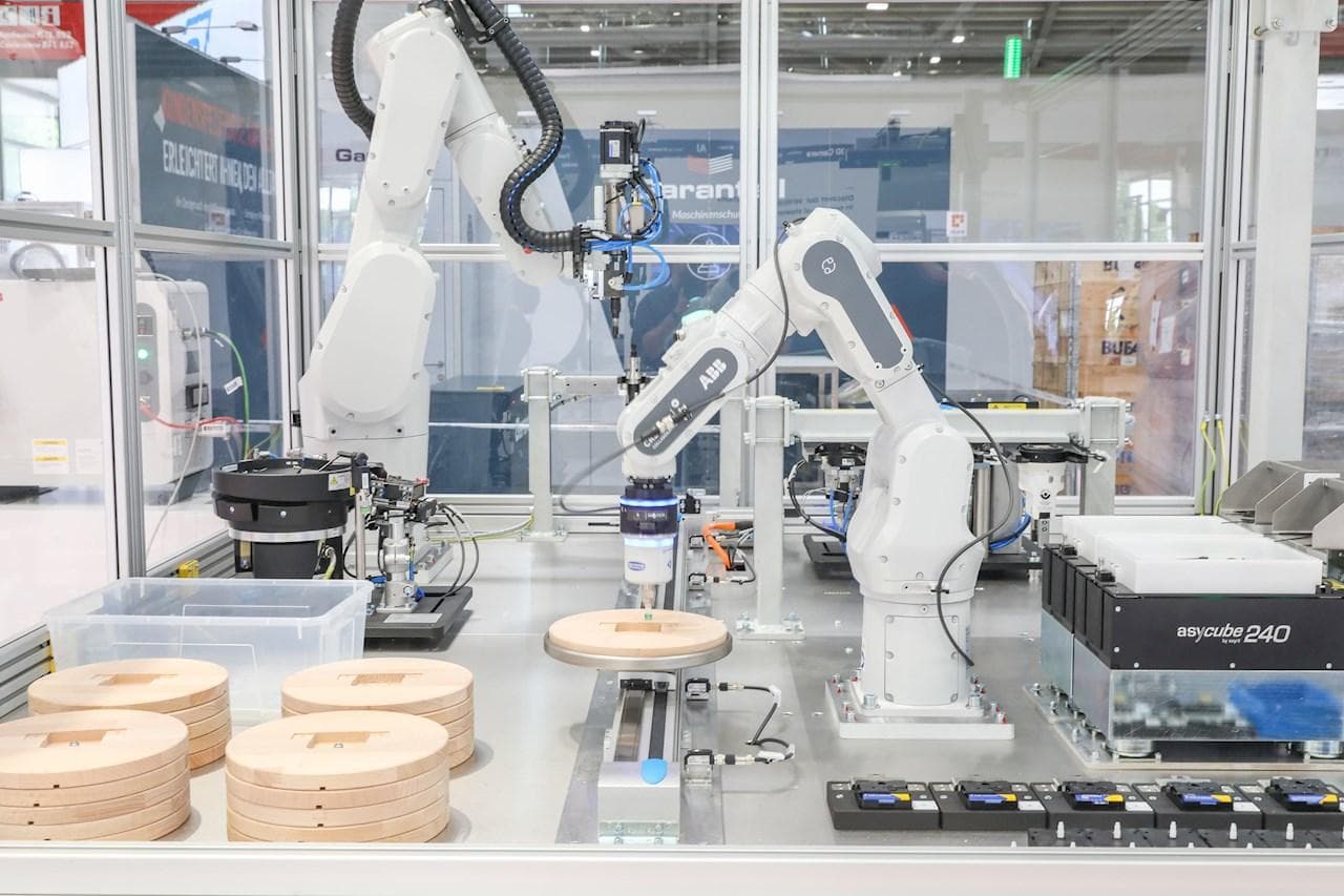 ABB : réaliser un partenariat harmonieux entre les humains et les cobots