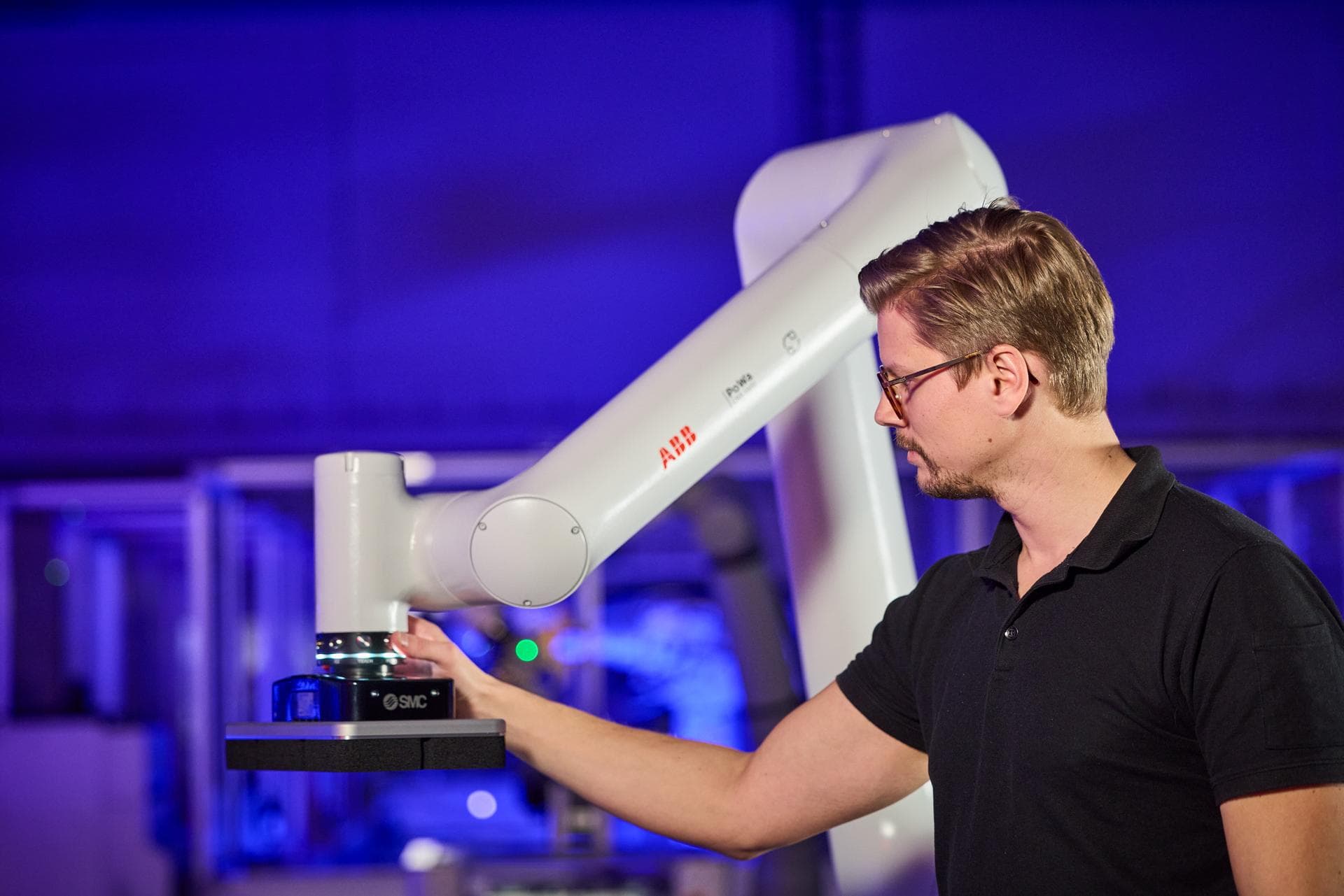 ABB Cobots - Welding - ABB
